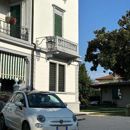 Bed and Breakfast Bed & Breakfast Residenza Cuore Udine Exterior foto